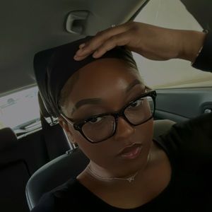 Meet your Posher, Precious